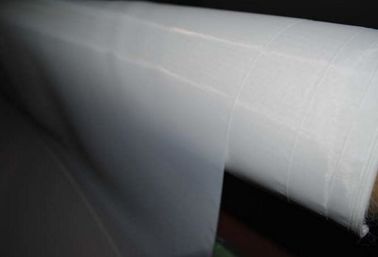 Çin Beyaz Esnek Polyester ile Düşük Esnekliğe Sahip PET Silk Screen Mesh Roll Tedarikçi